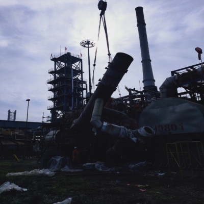 DN800烟酸管道吊装拆装